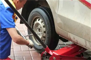 石鼓附近拖车24小时服务热线电话